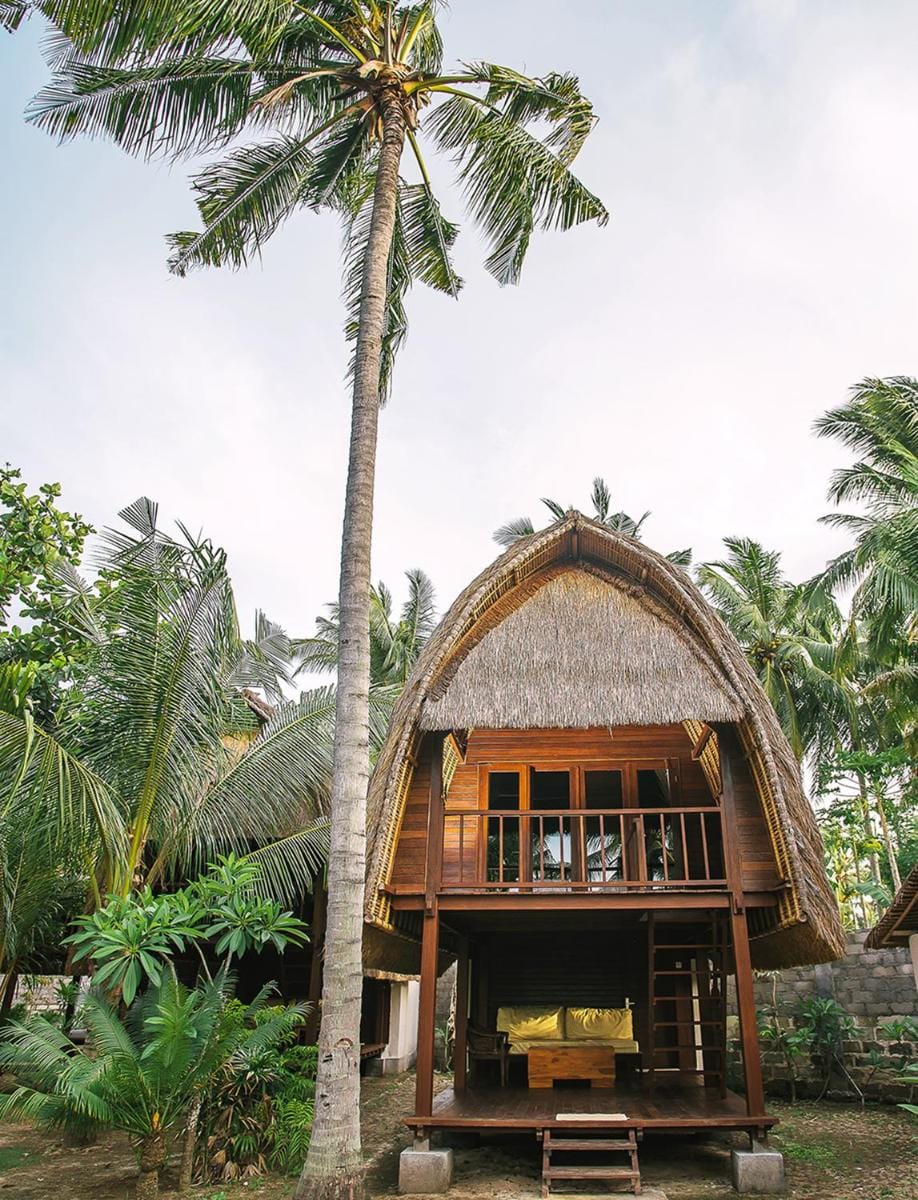 Sukanusa Luxury Huts Campground/ 
RV Resort in Nusapenida