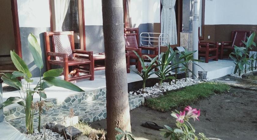 Cozy Alfia Inn Bed and Breakfast in Pemenang
