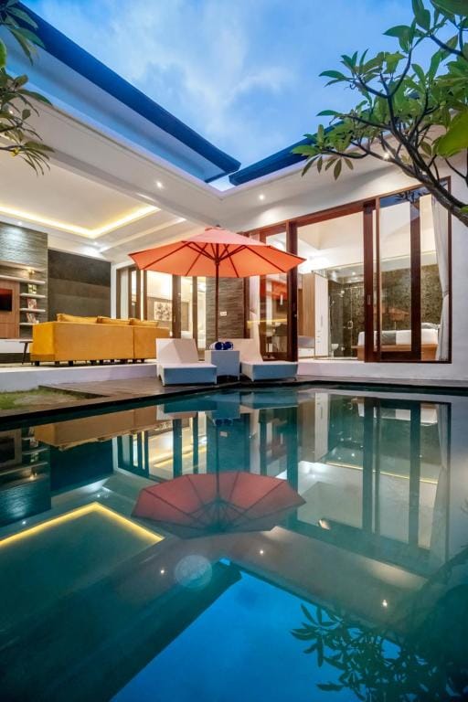 Puri Keraton Seminyak Hotel in Kuta