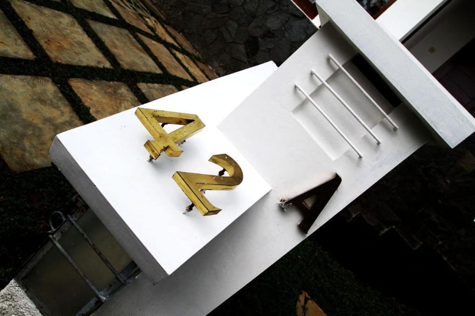 Family Only Villa w/ Pool - 3 BR De Reiz Dago Villa in Bandung