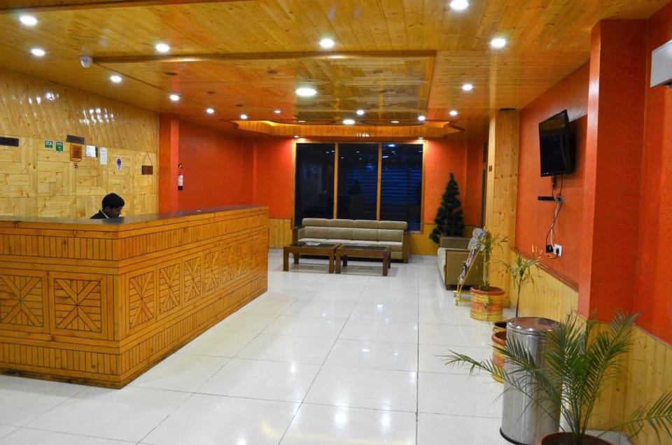 Gezellig Inn - Kanyal Villas Hotel in Himachal Pradesh