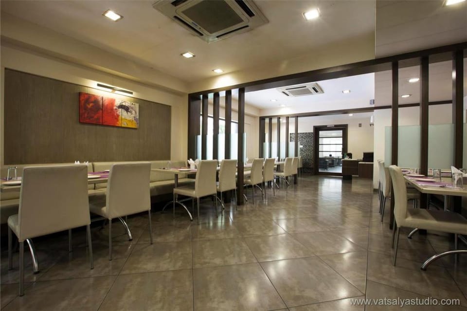 VITS Shalimar Ankleshwar Hotel in Gujarat