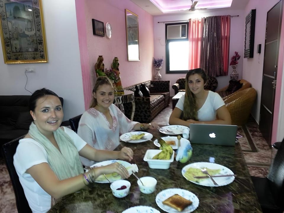 Rainbow Home Stay Vacation rental in Agra