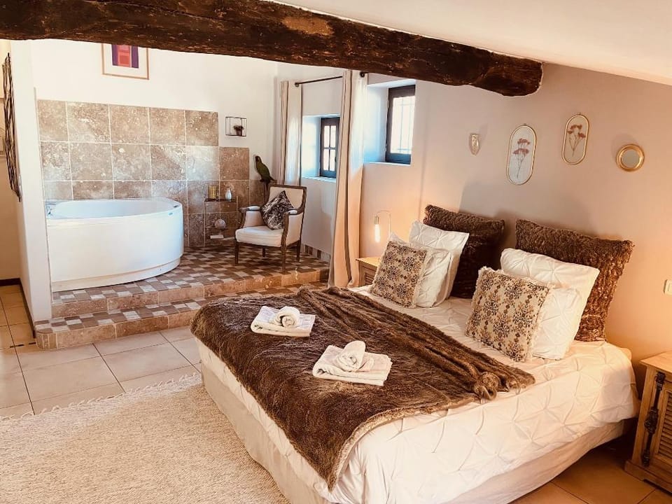 B&B Temps Suspendu Provence Bed and Breakfast in Pernes-les-Fontaines