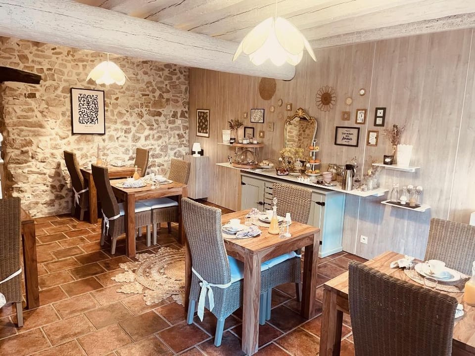 B&B Temps Suspendu Provence Bed and Breakfast in Pernes-les-Fontaines