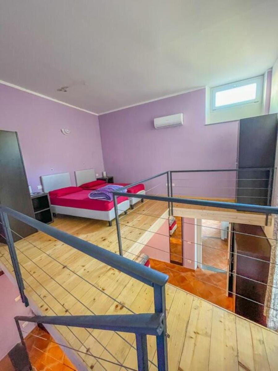 Emerald Palace Hostel in Florence