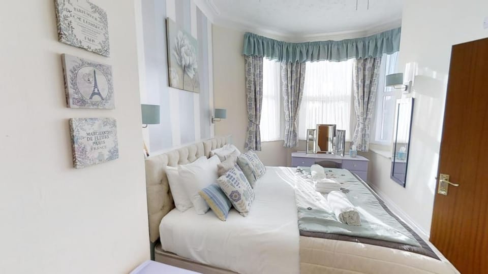 Glendower Bed and Breakfast in Torquay