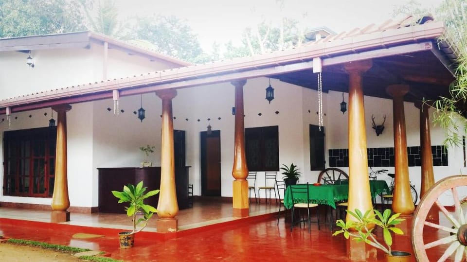 Saubagya Inn Hotel in Sri Lanka
