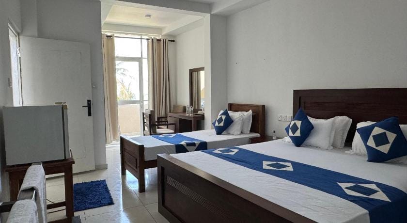 Nico Beach Hotel Hotel in Hikkaduwa