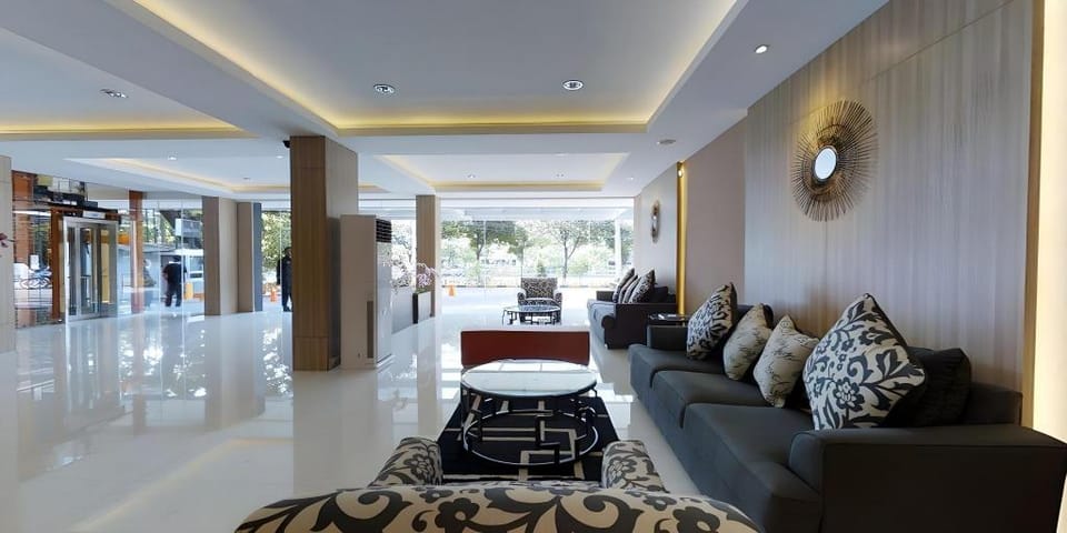 The Gloria Suites Grogol, Jakarta Apartment in Jakarta