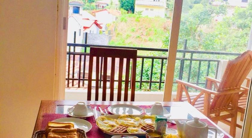 Empire Valley Hotel Bed and Breakfast in Kandy