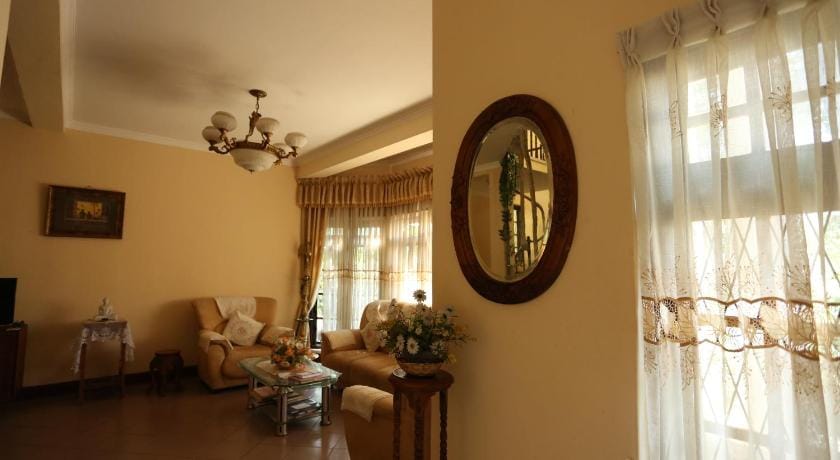 Tree Breeze Inn Bed and Breakfast in Kandy