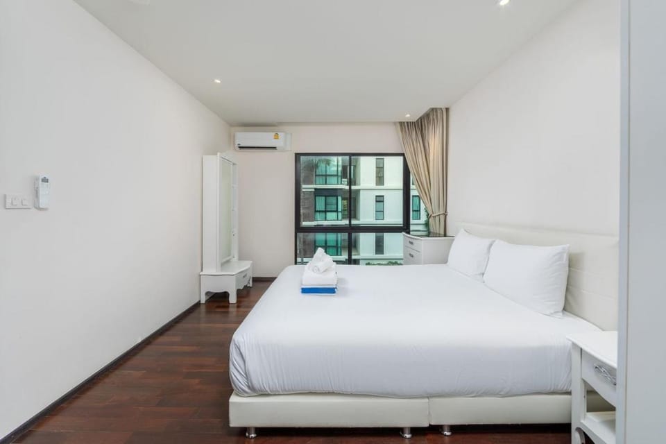 The Title Condo by Tropiclook Vacation rental in Rawai