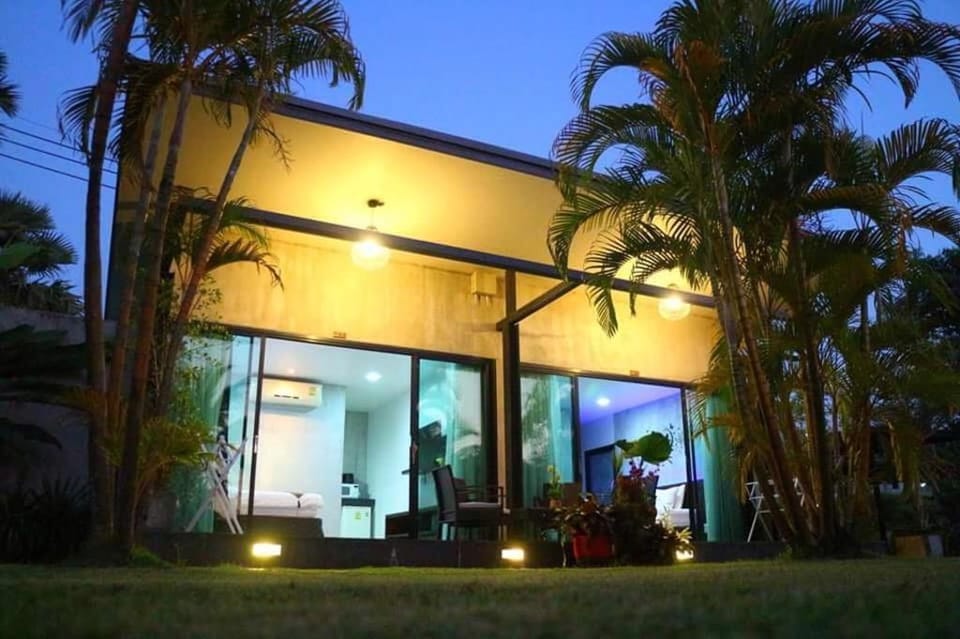 Baan Norkna Bangtao Bed and Breakfast in Choeng Thale