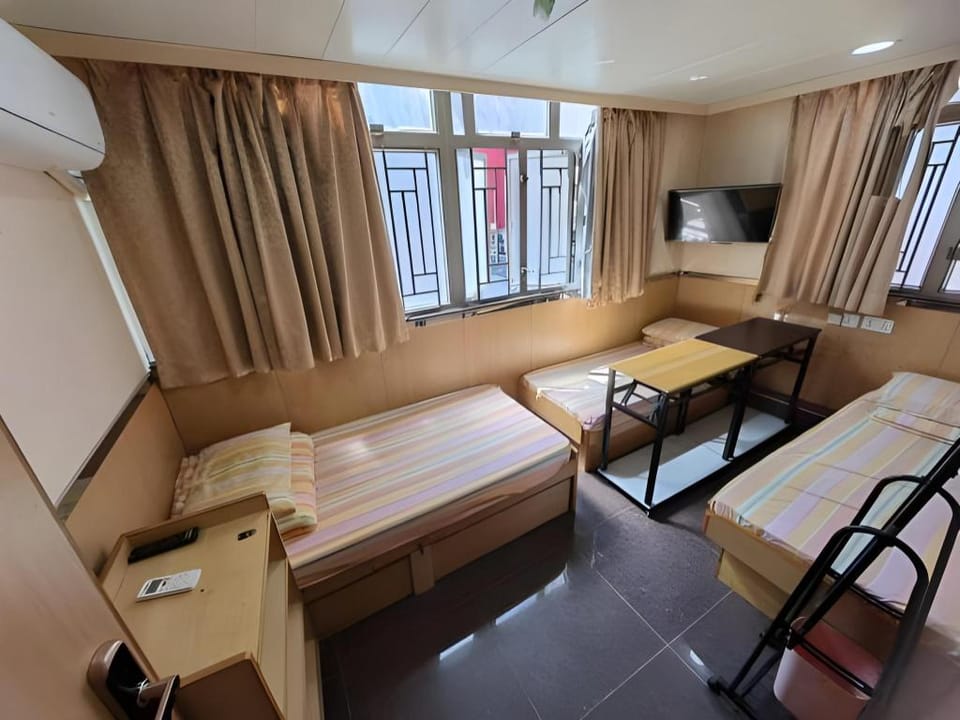 Fortune Hotel Bed and Breakfast in Hong Kong