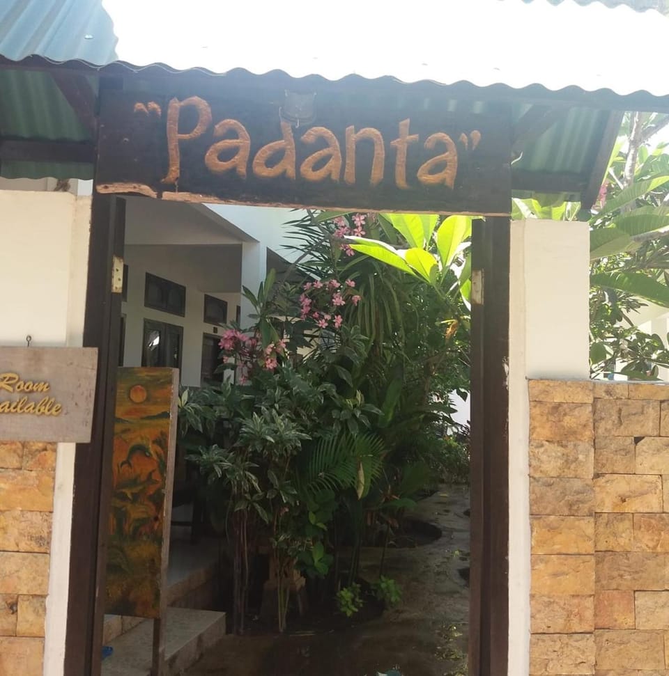 Padanta Homestay Vacation rental in Pemenang