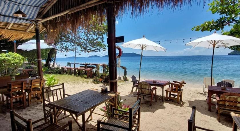 Bangbaobeach Resort Bed and Breakfast in Koh Chang Tai