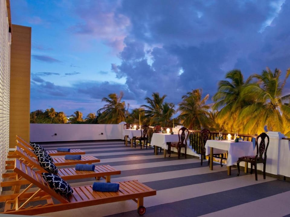 Crystal Sands Bed and Breakfast in Maldives