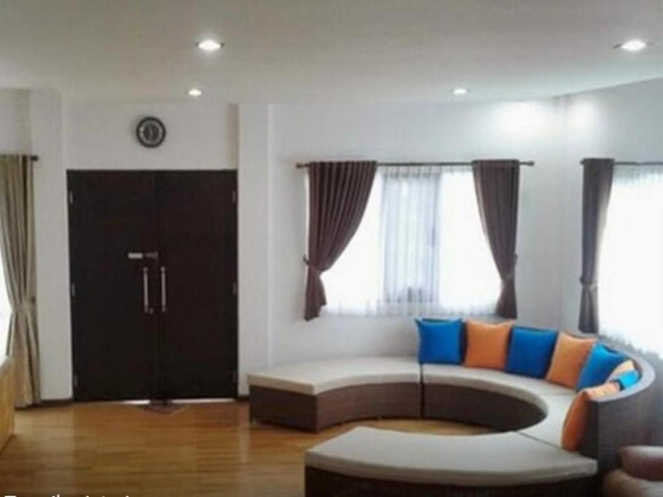 The Kynon Villa Villa in Parongpong