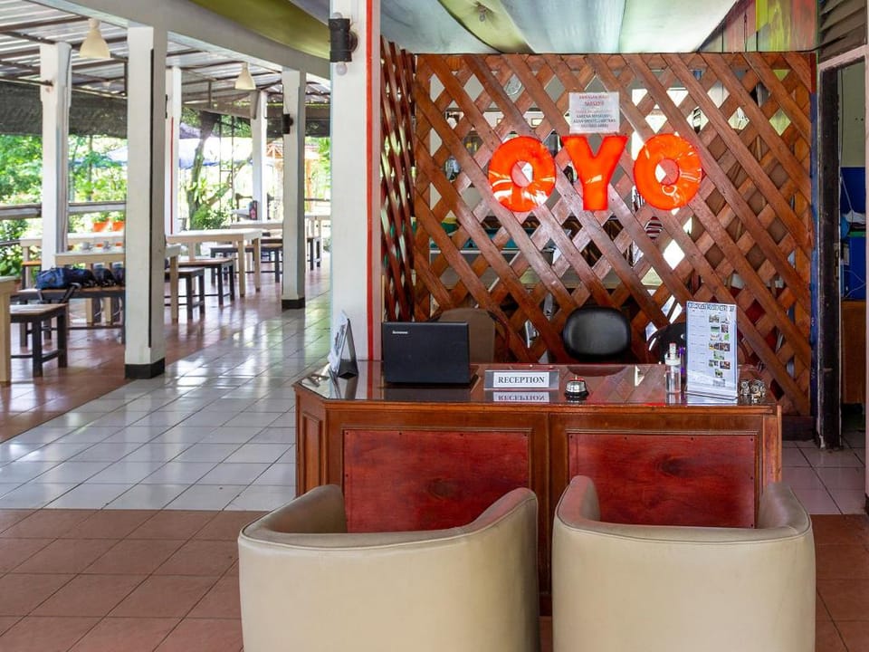 OYO 883 Pavo Resort Hotel in West Java