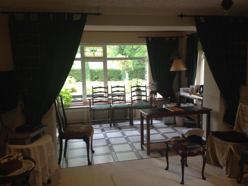 Arch House B and B Hotel in Leitrim, Co. Leitrim, Ireland
