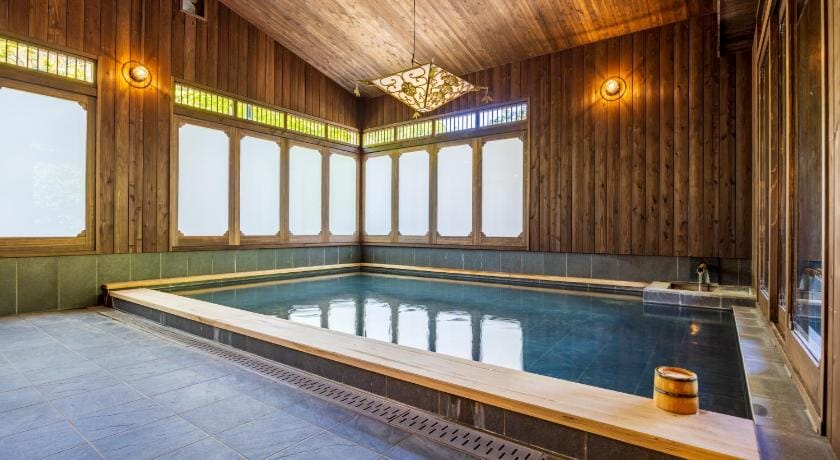 Matsuzakaya Honten Ryokan in Hakone