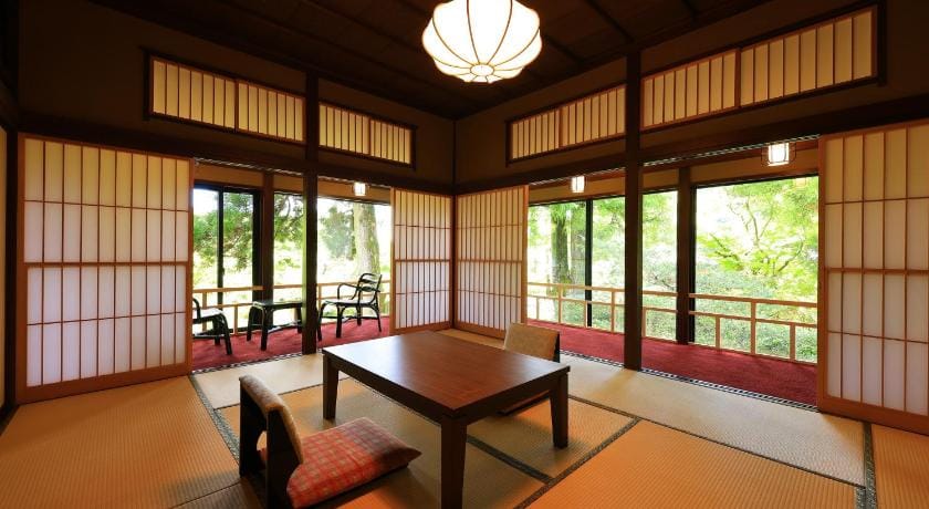 Matsuzakaya Honten Ryokan in Hakone