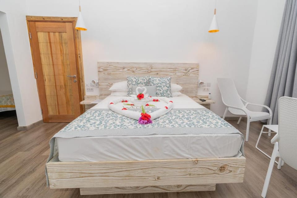 Romance Bungalows Bed and Breakfast in Africa