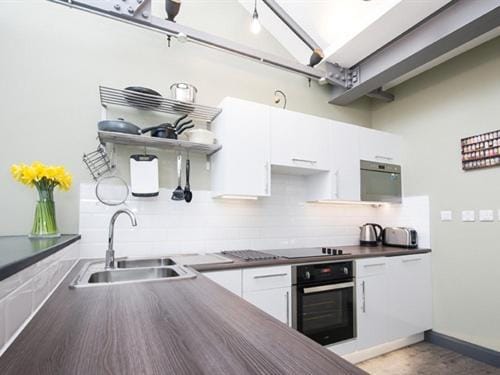 Heaps House Apartment in Borough of Barnsley