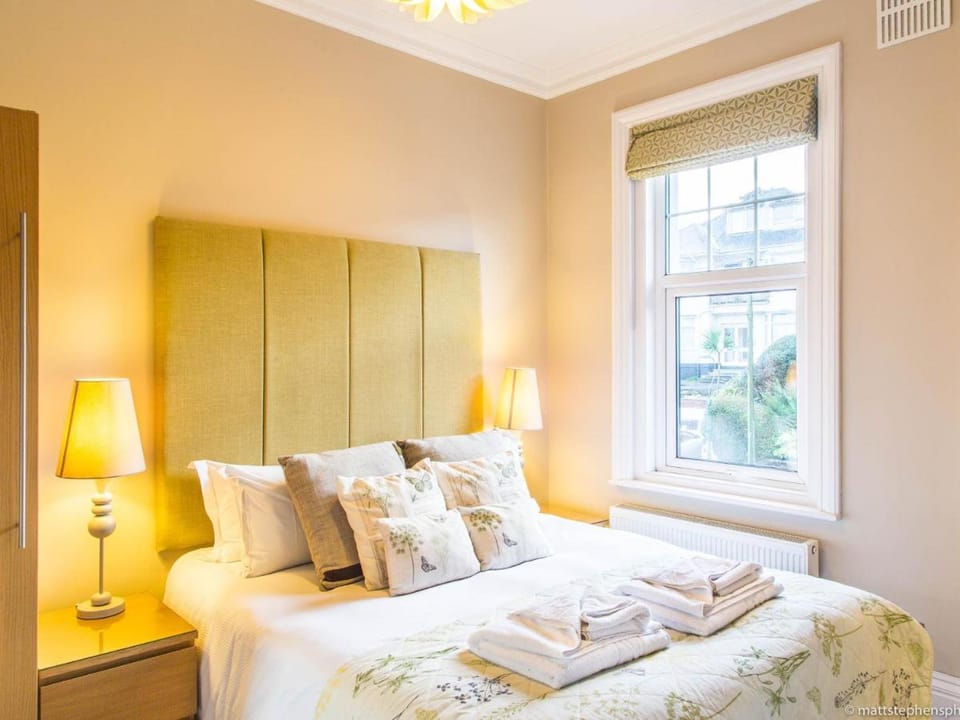 Alum Chine Beach House Apartment hotel in Poole