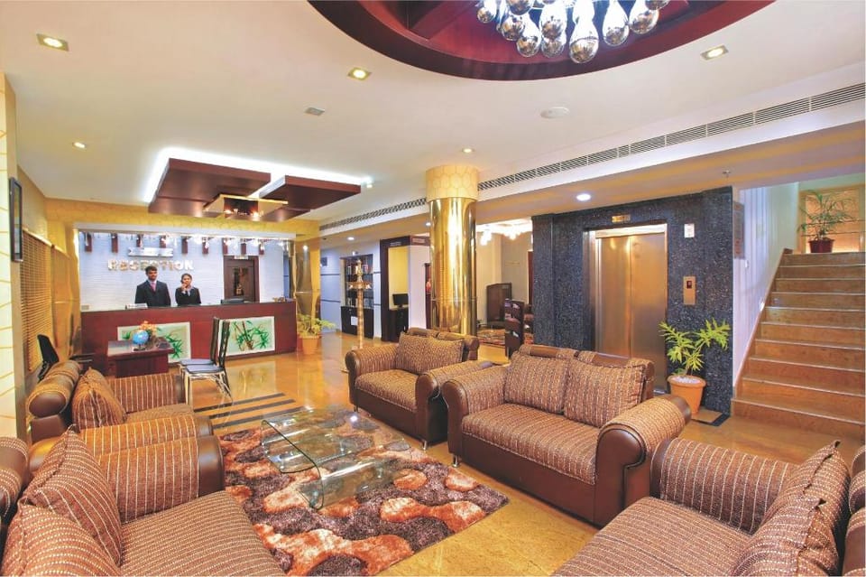 Hotel Malayattoor Residency Hotel in Kerala