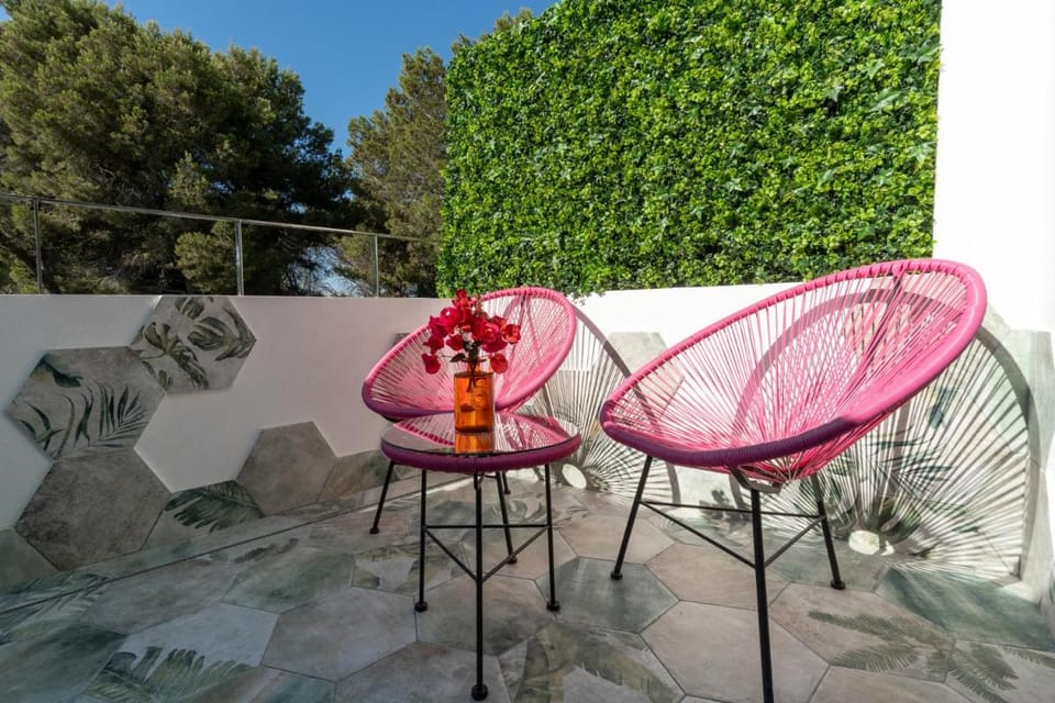 Hostal Restaurante Pou des Lleó Bed and Breakfast in Ibiza