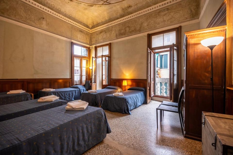 Foresteria Valdese Venezia Hostel in Venice