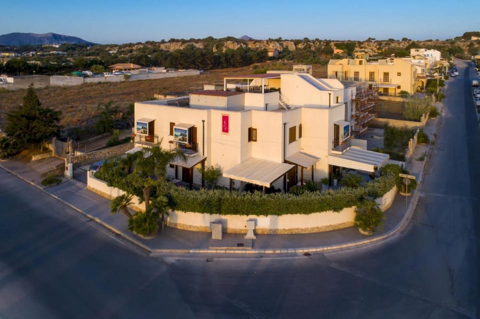 B&B Armonie Bed and Breakfast in San Vito Lo Capo