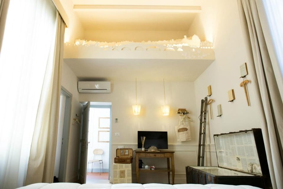 Soprarno Suites Bed and Breakfast in Florence