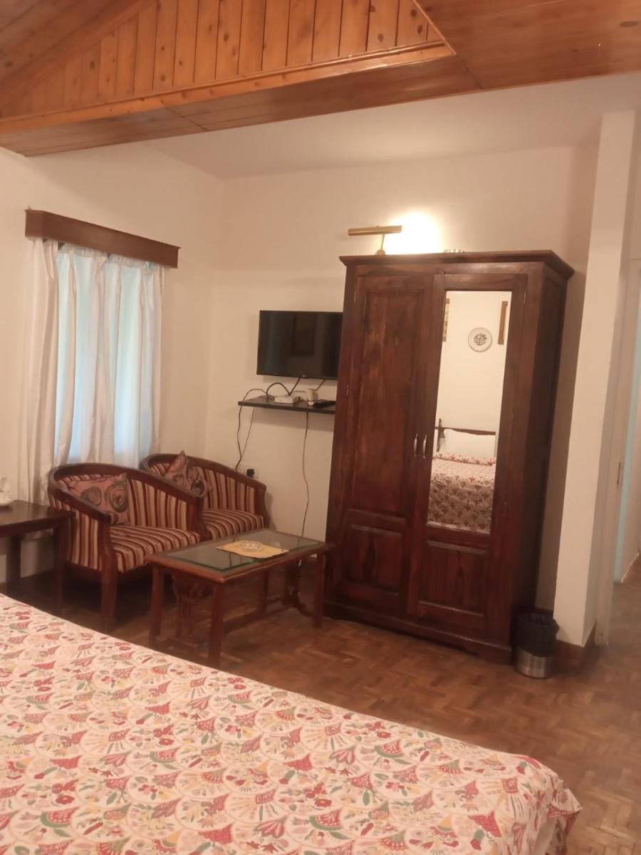 The Hive Cottage By Royal Collection Hotels Vacation rental in Uttarakhand
