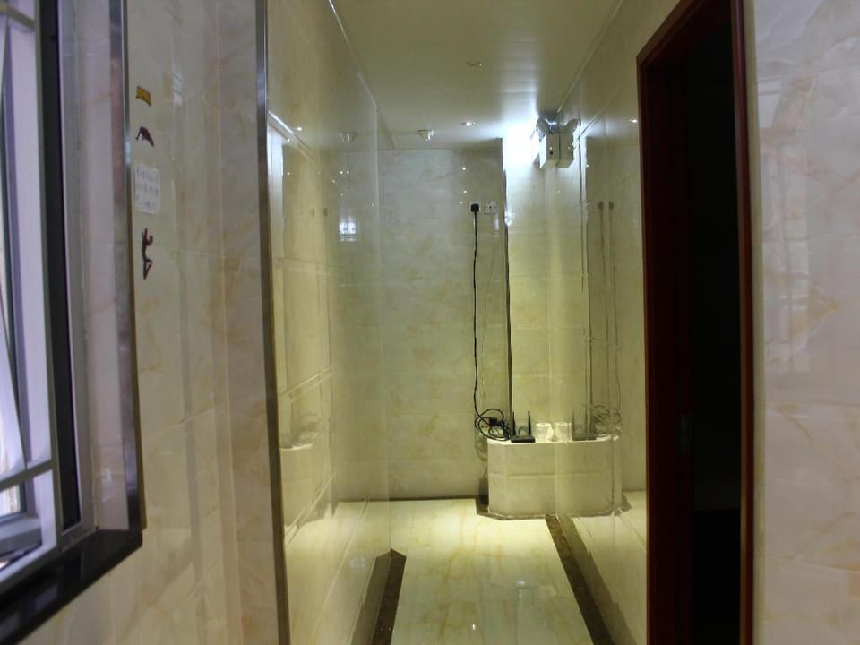 Kong Hing Guest House Hotel in Hong Kong