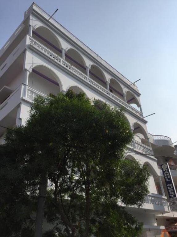 Rahul Guest House Bed and Breakfast in India