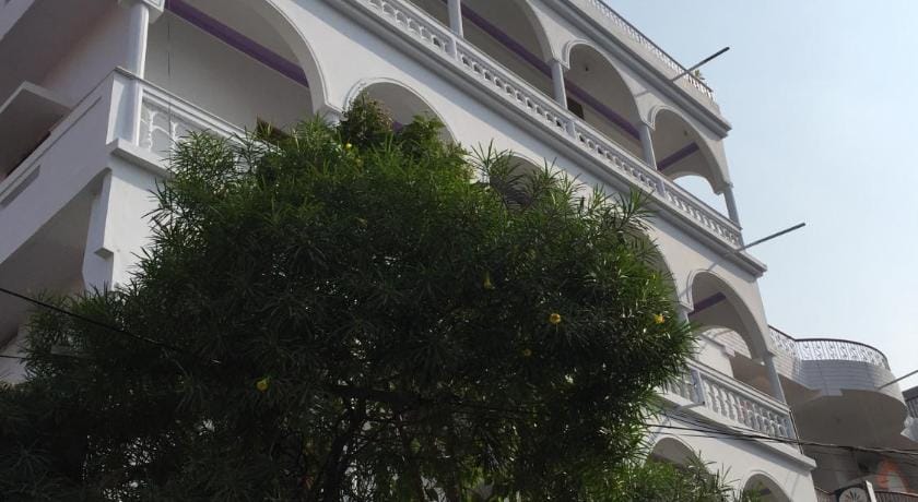 Rahul Guest House Bed and Breakfast in India