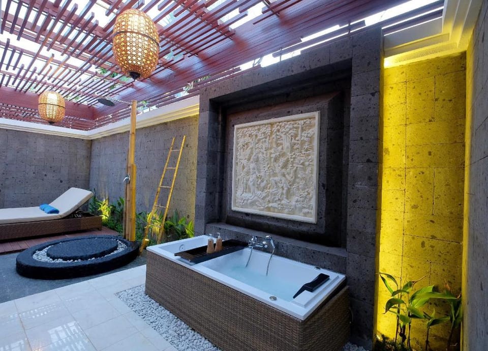 Private Villa Bougainville Villa in Kuta
