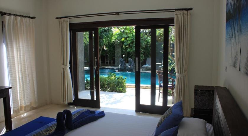 Alami Resort and Restaurant Bed and Breakfast in Abang