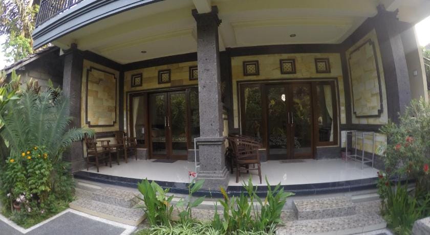 Pancer House Bed and Breakfast in Sukawati