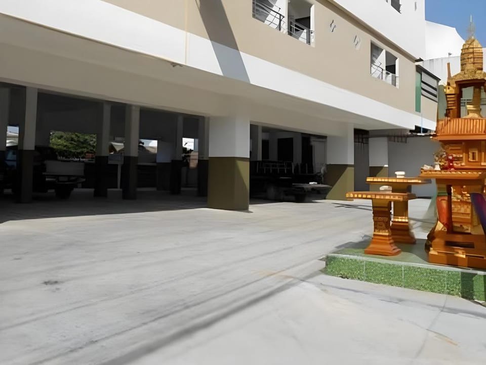 Poomsiriplace Apartment in Laos