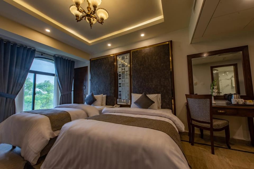 Envoy Continental Hotel, Blue Area, Islamabad Hotel in Islamabad