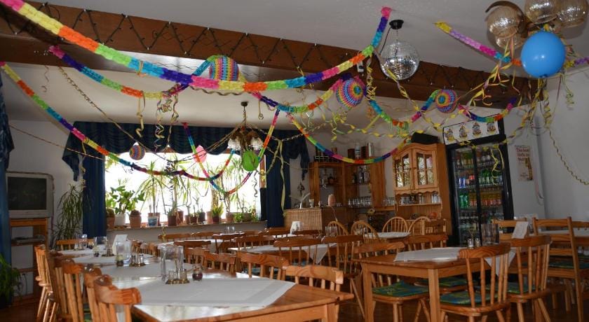 Pension zur Heiligen Krone Bed and Breakfast in Salzburgerland