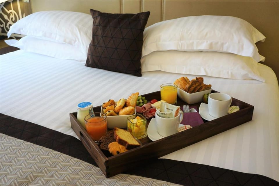 Hotel Phileas Lazare & Spa -Opera Hotel in Paris