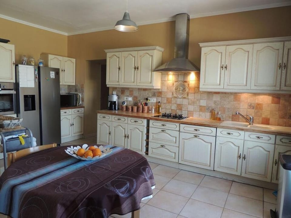 Villa with heated swimming pool and spectacular view in diverse surroundings Villa in Occitanie