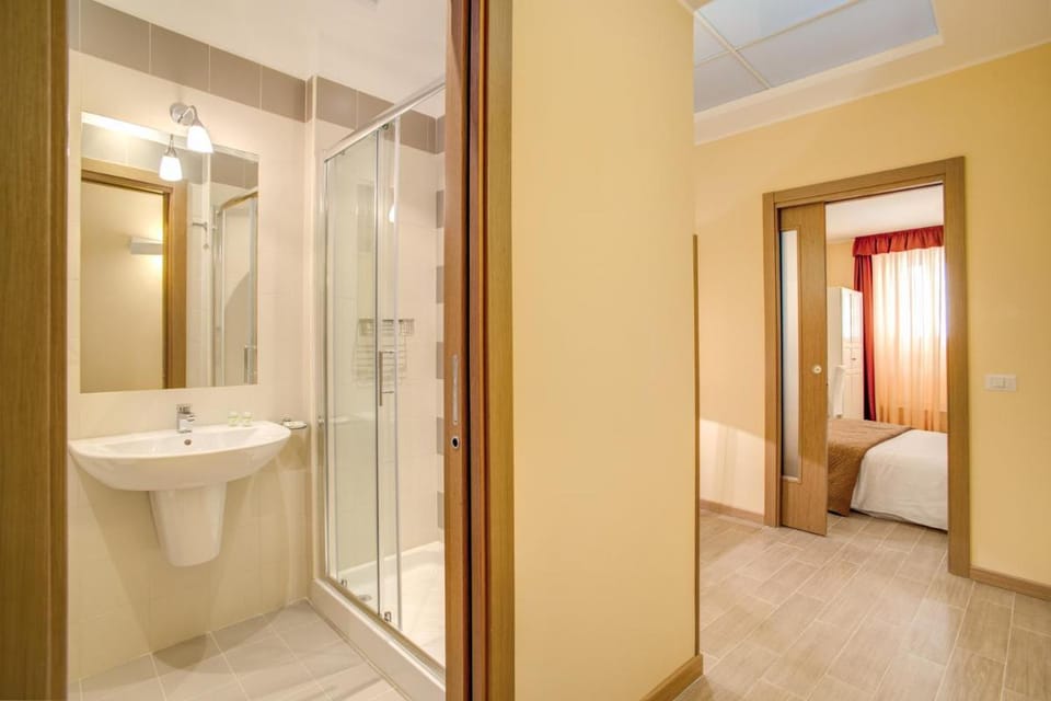 Top Floor Navona Bed and Breakfast in Rome