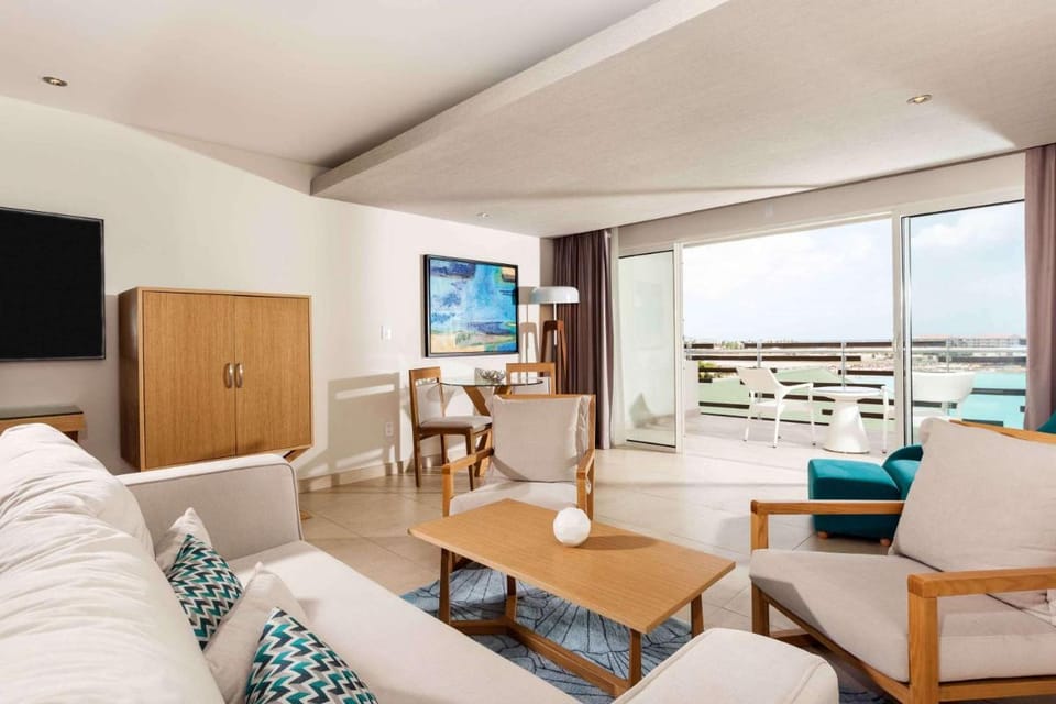 Sonesta Ocean Point Resort- All Inclusive - Adults Only Resort in Simpson Bay