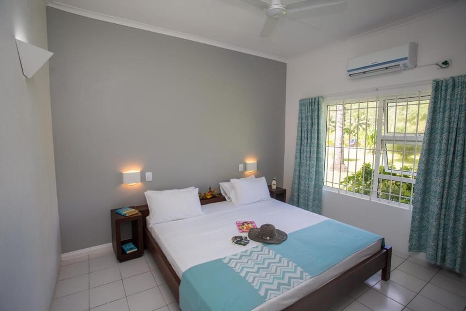 Chalets d'Anse Forbans SelfCatering Chalet in Africa